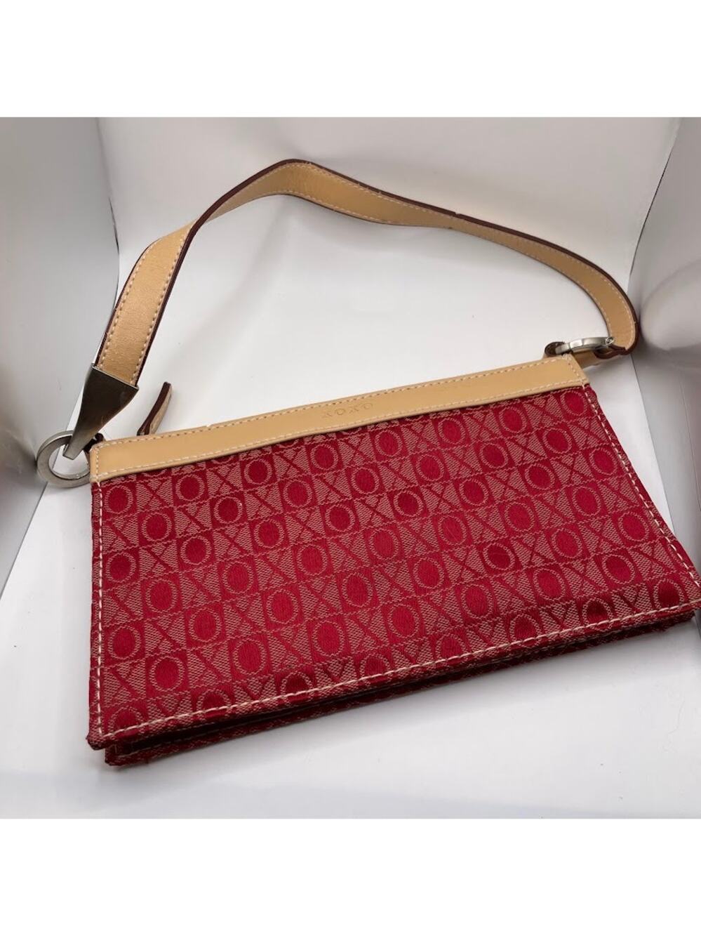 Vintage Y2K 2000s XOXO Monogrammed Red & Tan Small Shoulder Bag